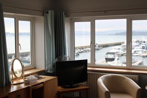 Room, Sea View | Iron/ironing board, free WiFi, bed sheets