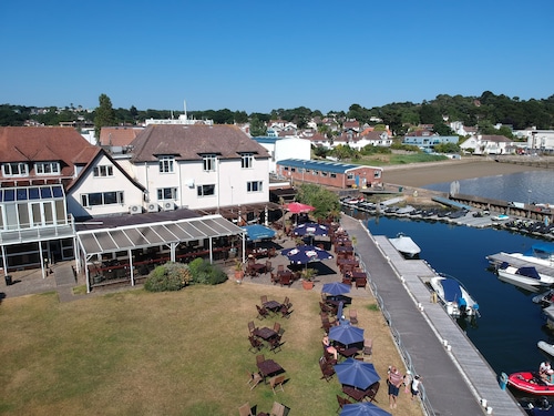 Salterns Harbourside Hotel