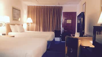 Chambre, 2 lits doubles, non-fumeurs (2nd Floor) | Vue de la chambre
