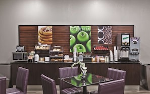 Free daily continental breakfast