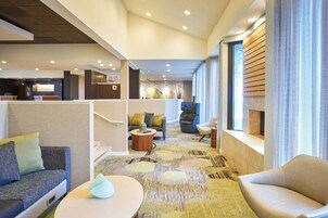 Lounge lobi