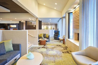 Courtyard by Marriott Chicago Wood Dale
