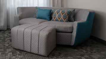 Allergikerbettwaren, Schreibtisch, laptopgeeigneter Arbeitsplatz