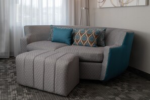 Ropa de cama hipoalergénica y escritorio 