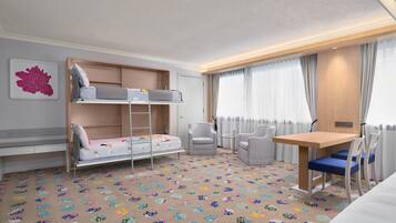 Family Room | Hypo-allergenic bedding, in-room safe, desk, blackout curtains
