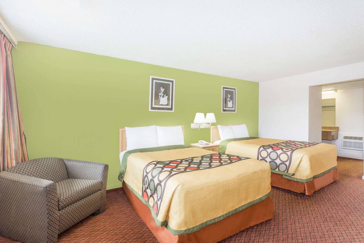 Room, 2 Double Beds | Laptop workspace, blackout drapes, bed sheets