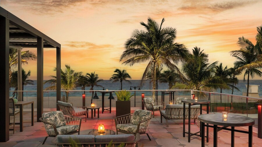 Courtyard by Marriott Oceanside Fort Lauderdale Beach