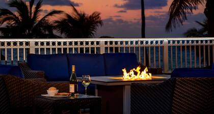 Courtyard by Marriott Fort Lauderdale Beach