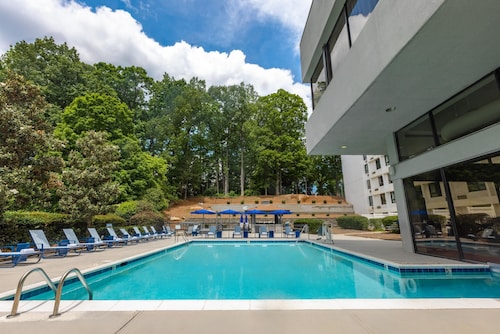 Sonesta Charlotte Lower South End
