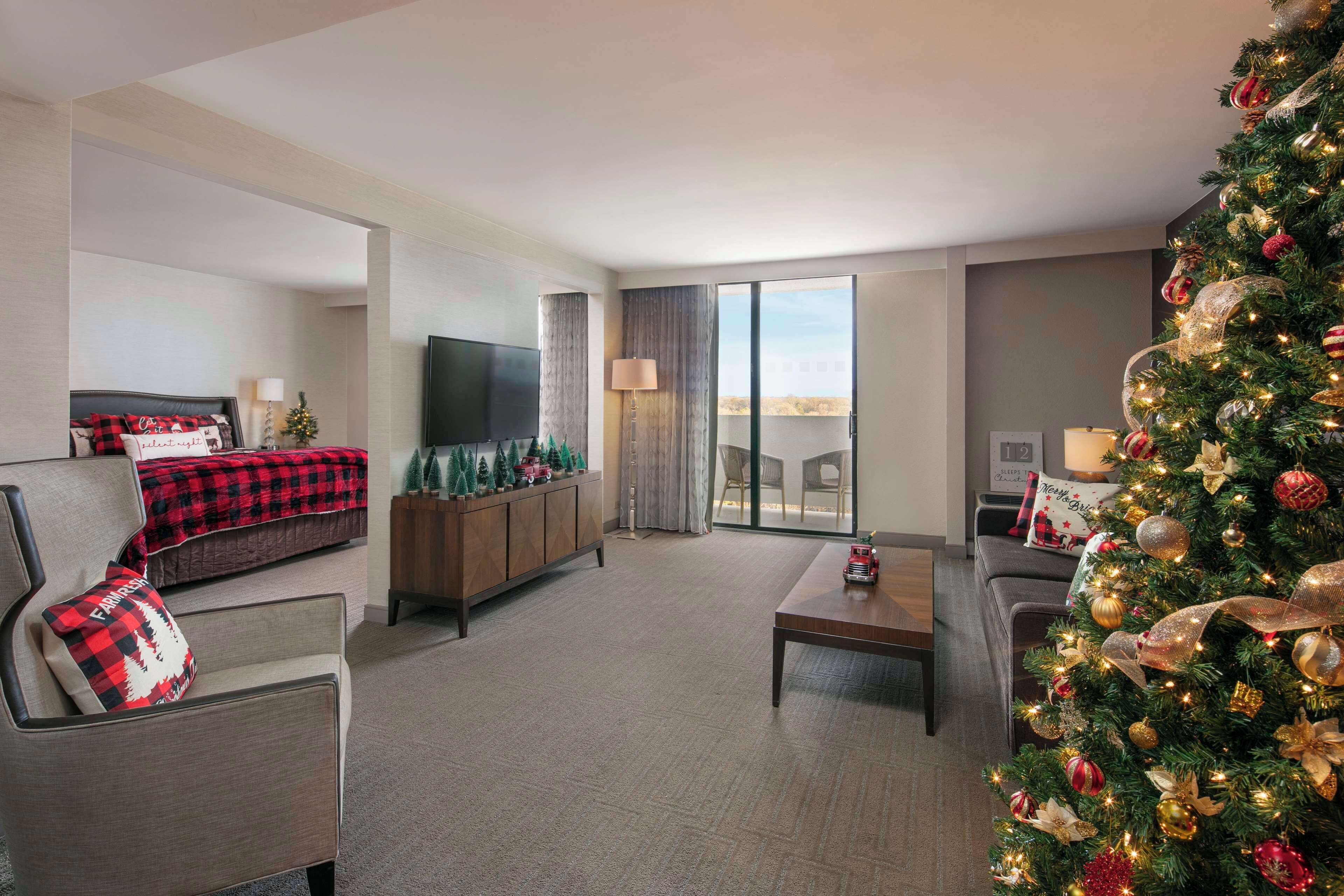 Superior Room, 2 Double Beds | Desk, laptop workspace, blackout drapes, iron/ironing board