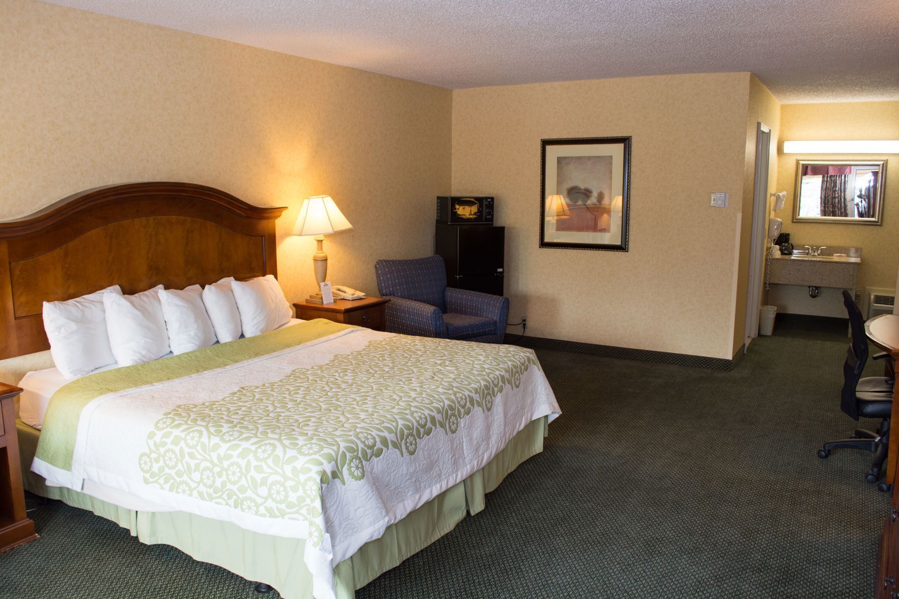 Desk, iron/ironing board, free cots/infant beds, free WiFi