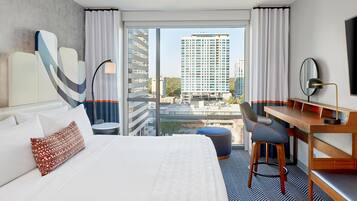 Room, 1 King Bed | Premium bedding, down comforters, pillowtop beds, in-room safe