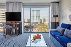 Superior Room, 1 King Bed with Sofa bed, Non Smoking | Premium bedding, down duvets, pillow-top beds, in-room safe
