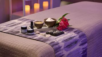 Couples treatment rooms, sauna, steam room, body treatments