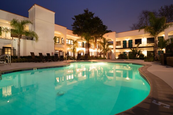 Alberca al aire libre