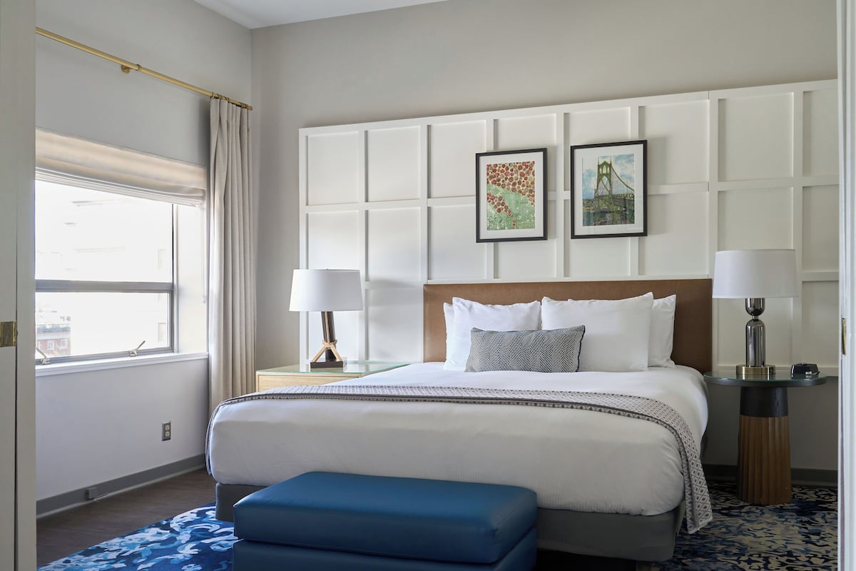 one bedroom king suite | 1 bedroom, hypo-allergenic bedding, minibar, in-room safe