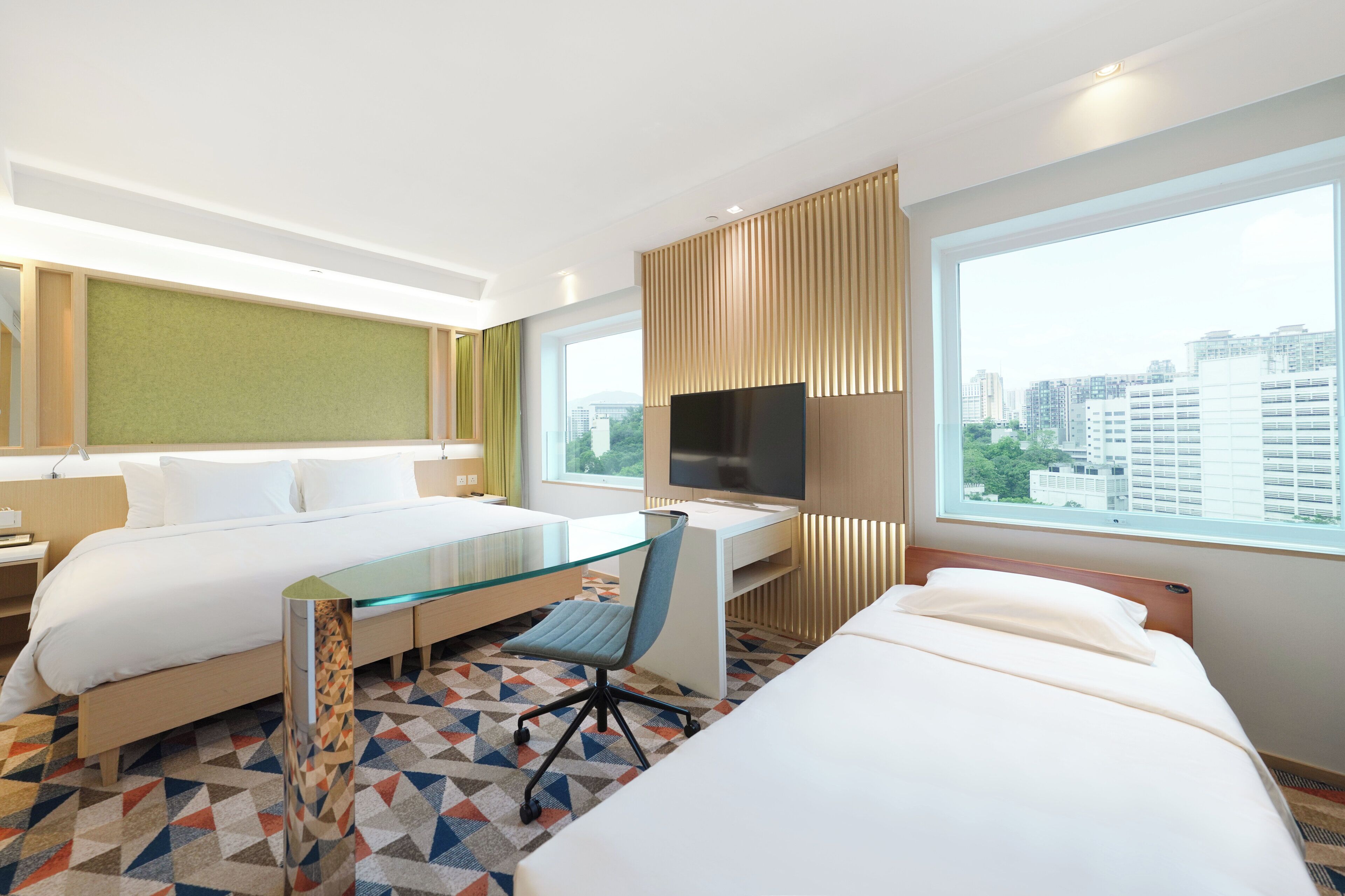 Salon with Rollaway Bed | Zimmersafe, Schreibtisch, Verdunkelungsvorhänge, Bügeleisen/Bügelbrett