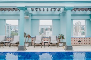 Outdoor pool, open 9:30 AM to 7:30 PM, sun loungers, lifeguards on site