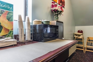 Free buffet breakfast