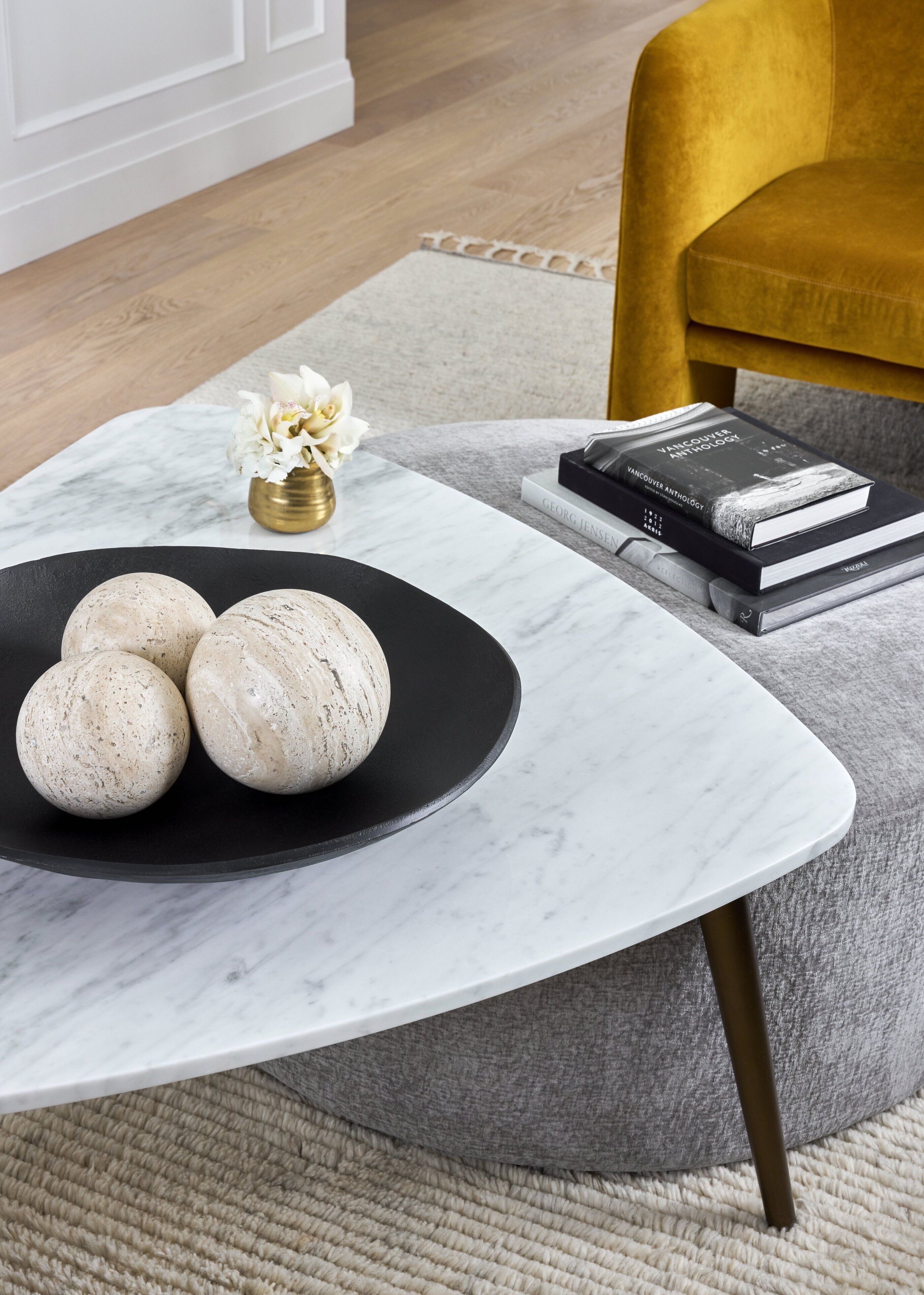 1 bedroom, frette italian sheets, premium bedding, down duvets