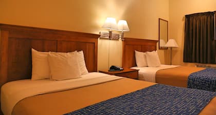 Travelodge by Wyndham Pasadena Central