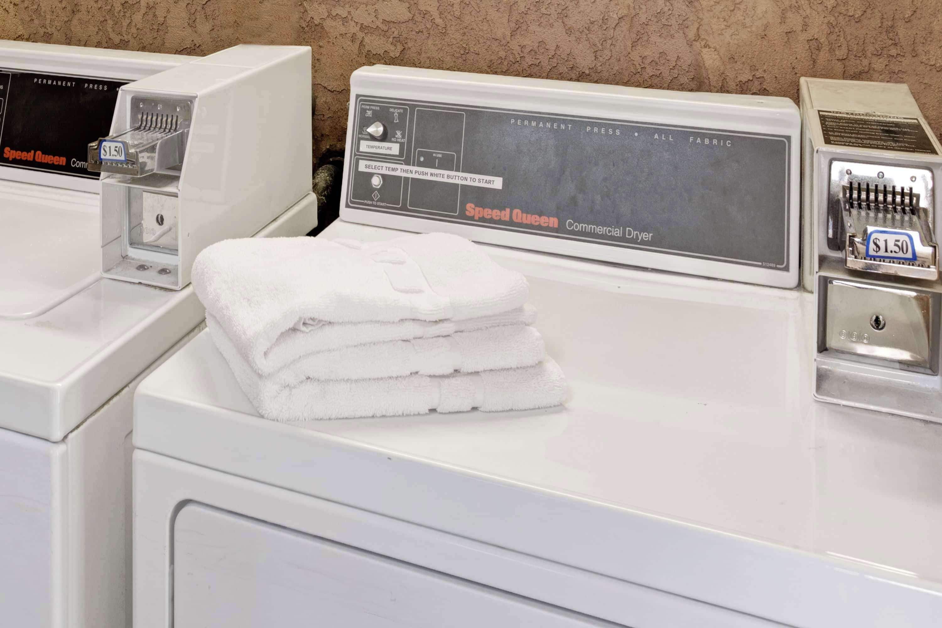 Foto - Travelodge by Wyndham Pasadena Central