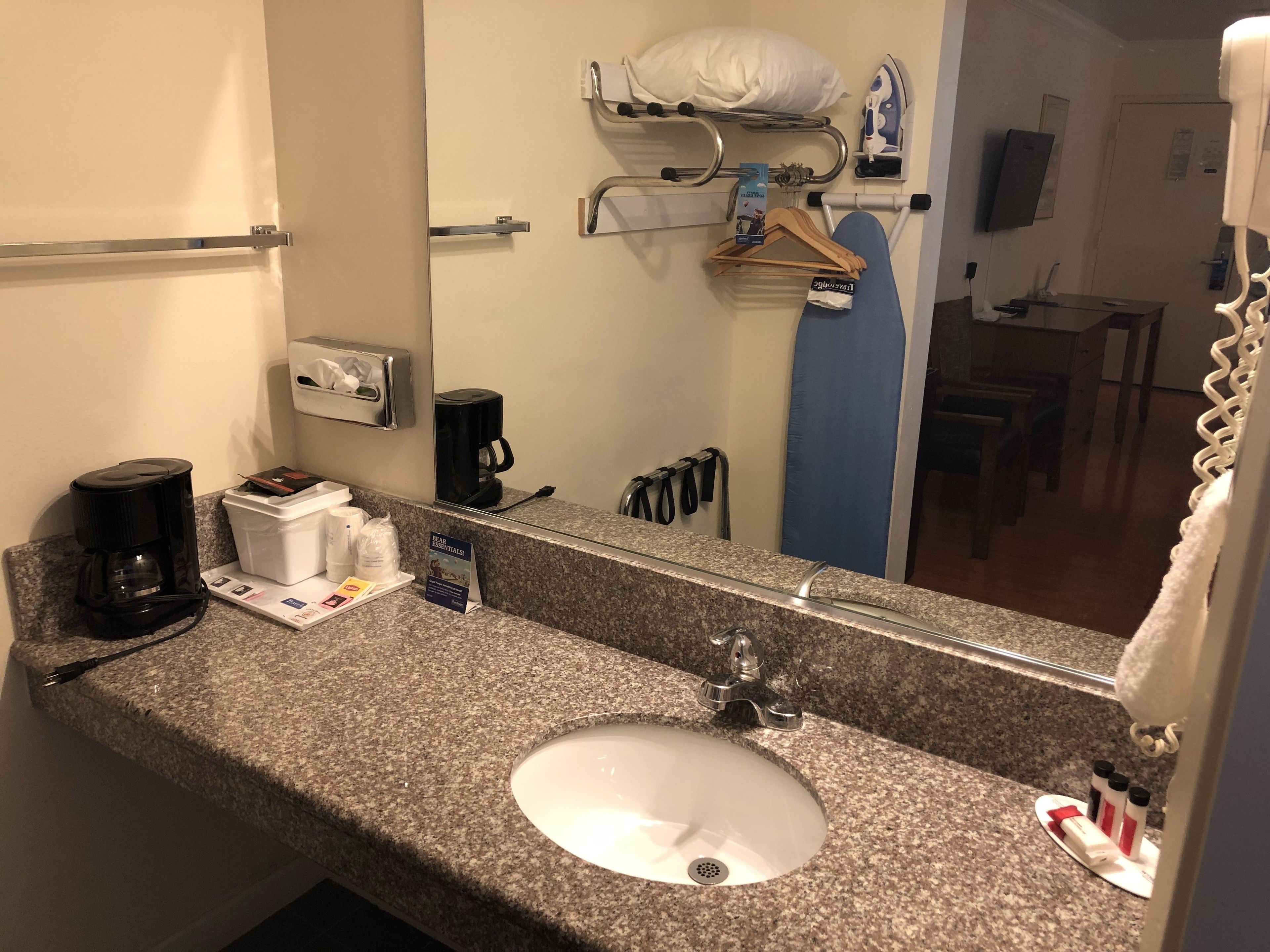 Foto - Travelodge by Wyndham Pasadena Central