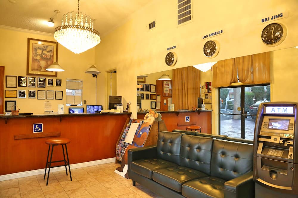 Travelodge by Wyndham Pasadena Central