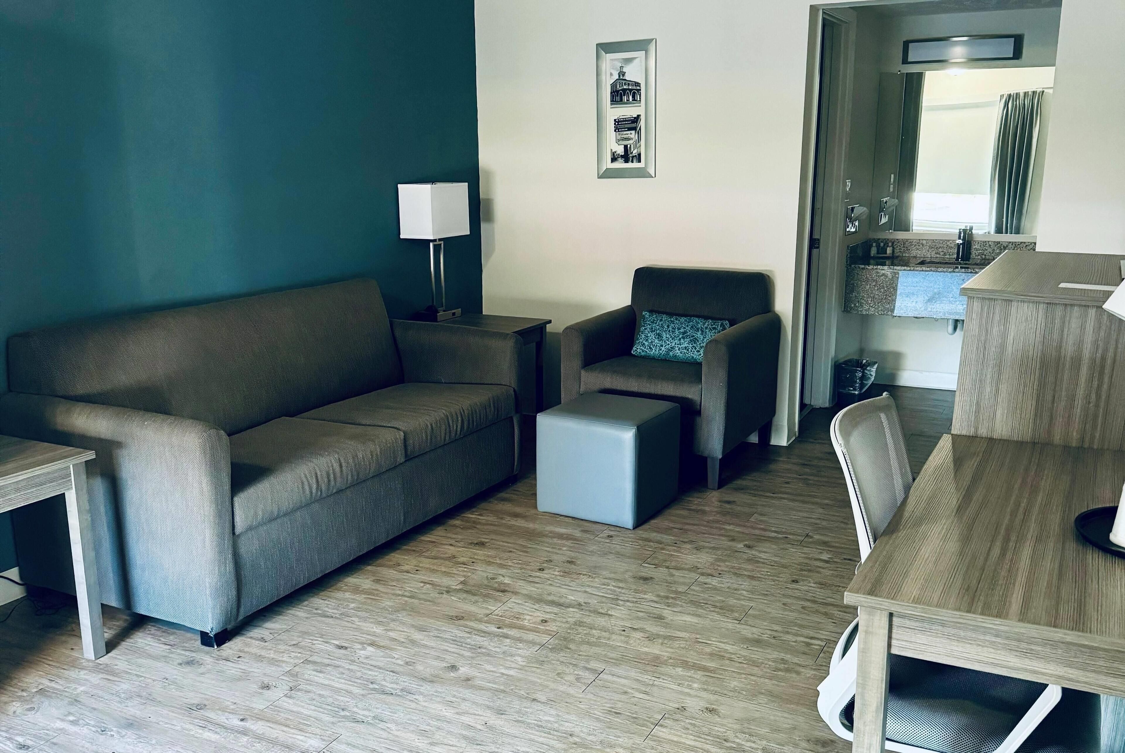 Individuelt dekorert, individuelt innredet og skrivebord