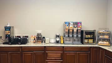 Free daily continental breakfast