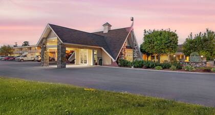 Best Western Plus Plattsburgh