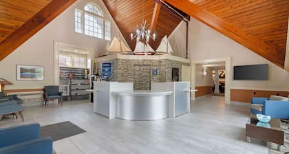 Best Western Plus Plattsburgh