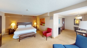 Junior Suite, 1 King Bed, Non Smoking