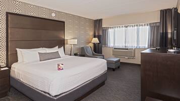 Ropa de cama de alta calidad y escritorio