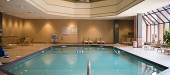 Crowne Plaza Suites MSP Airport - Mall of America by IHG