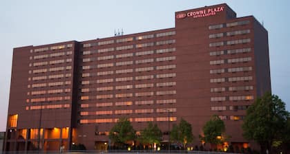 Crowne Plaza Suites MSP Airport - Mall of America by IHG
