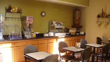 Dagelijks ontbijt voor onderweg inbegrepen