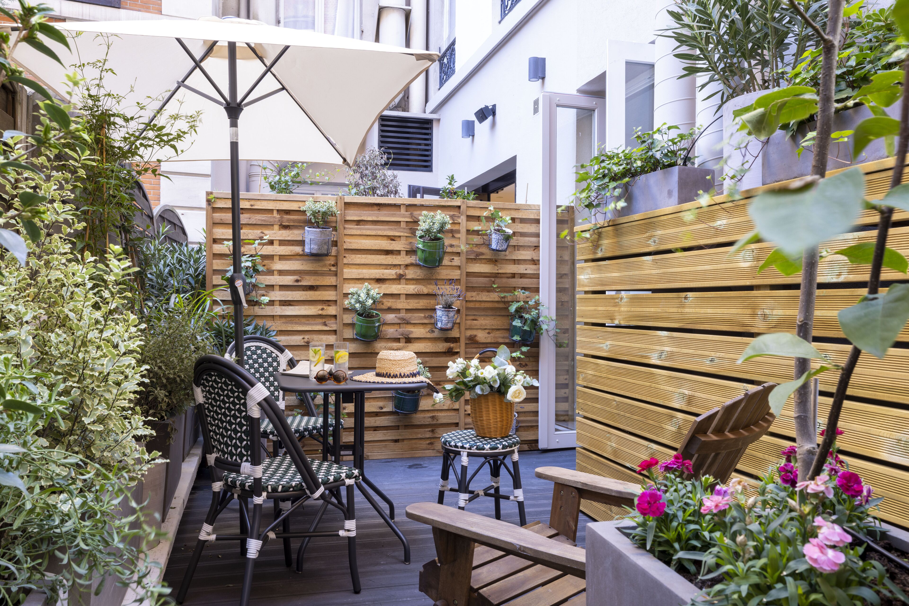 superior room, terrace | terrace/patio