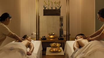 Bilik rawatan pasangan, bilik wap, rawatan badan, balut badan