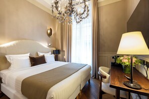 Phòng đôi hoặc 2 giường đơn Superior | Bộ đồ giường cao cấp, minibar, két bảo mật tại phòng 