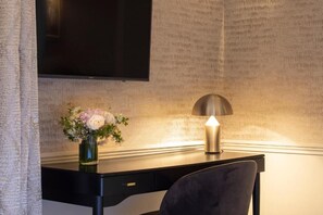 1 habitación, ropa de cama de alta calidad y minibar 