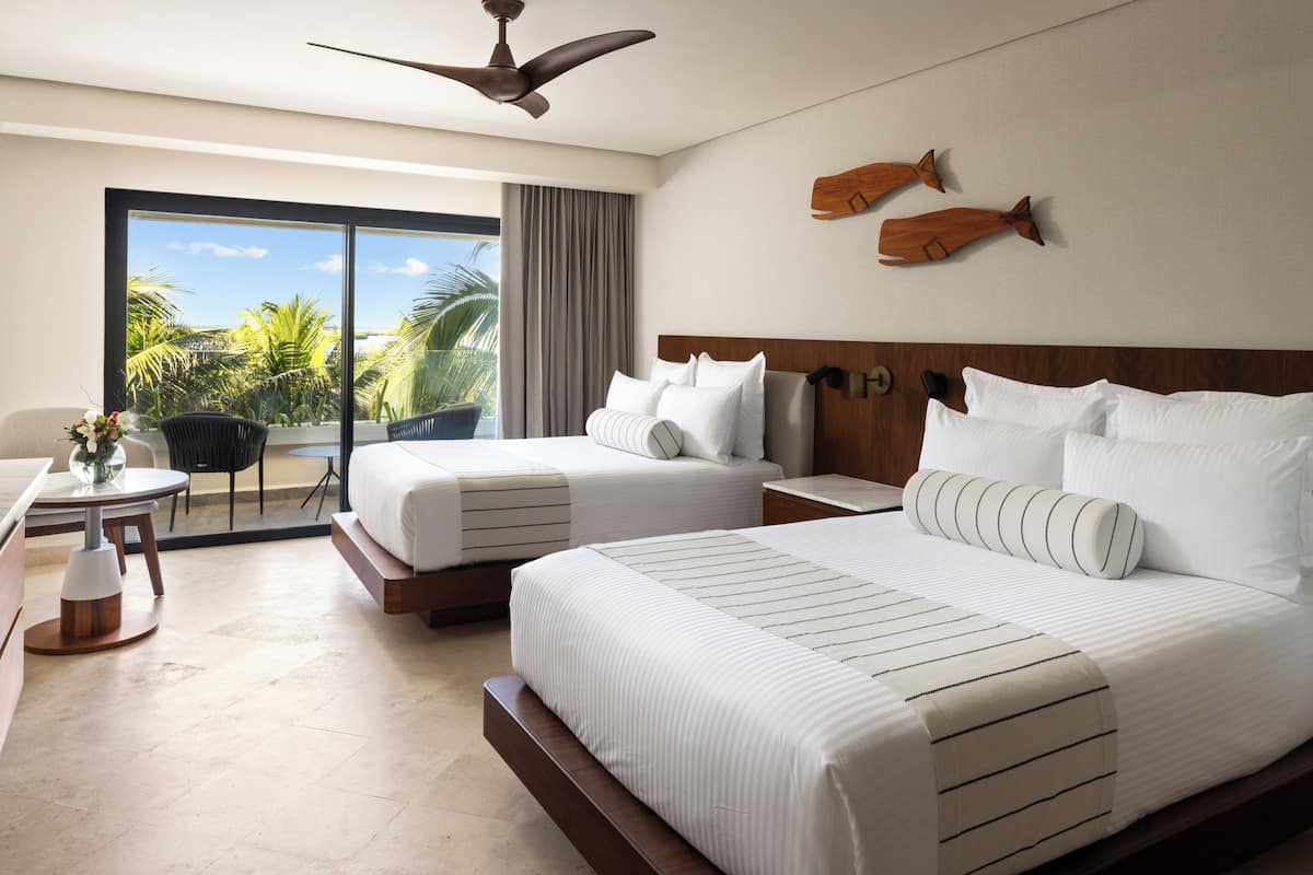 Tropical View Balcony Double