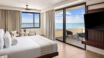 Preferred Club Lagoon View Plunge Pool Terrace King | Premium bedding, pillow-top beds, minibar, in-room safe