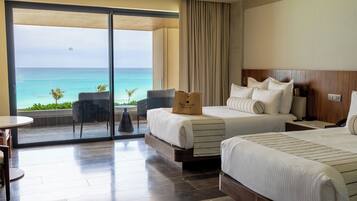 Preferred Club Junior Suite Ocean Front Double