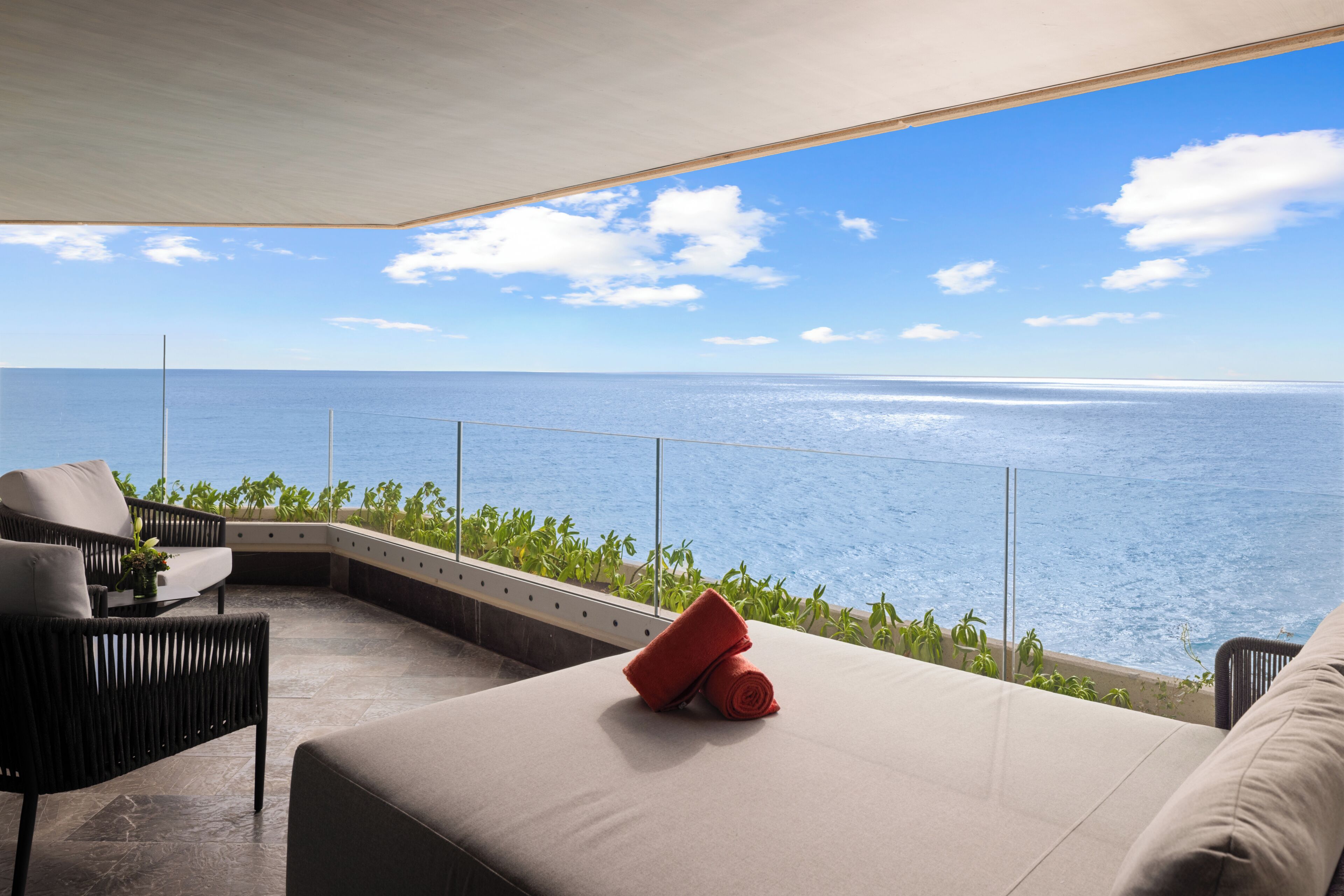 Preferred Club Master Suite Ocean Front Plunge Pool | Terraza o patio