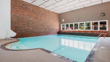 Inomhuspool och uppvärmd pool