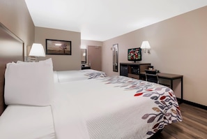 Pillow-top beds, desk, blackout curtains, free WiFi - Red Roof Inn Chattanooga - Lookout Mountain (Chattanooga)