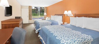 Days Inn by Wyndham Orangeburg South