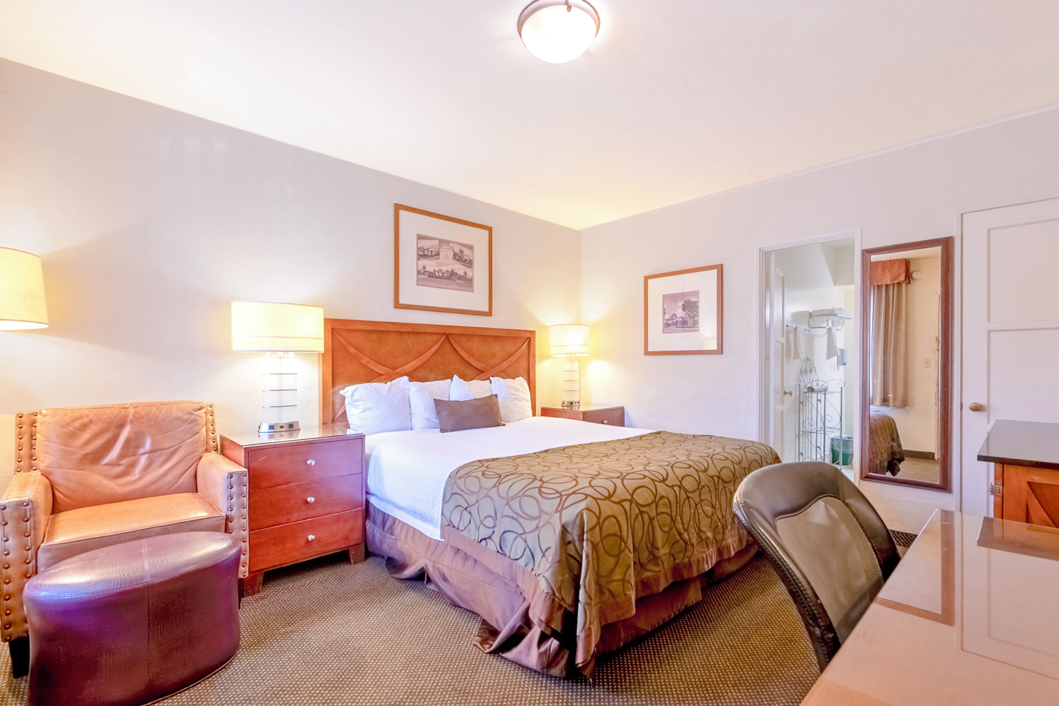 Ropa de cama de alta calidad y camas con pillow-top 