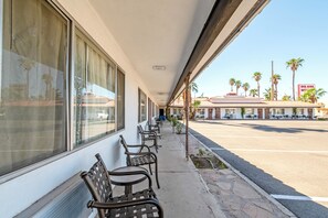 Lobby - Historic Coronado Motor Hotel by OYO (Yuma)